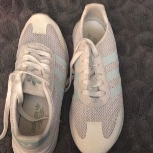 Adidas woman’s shoe